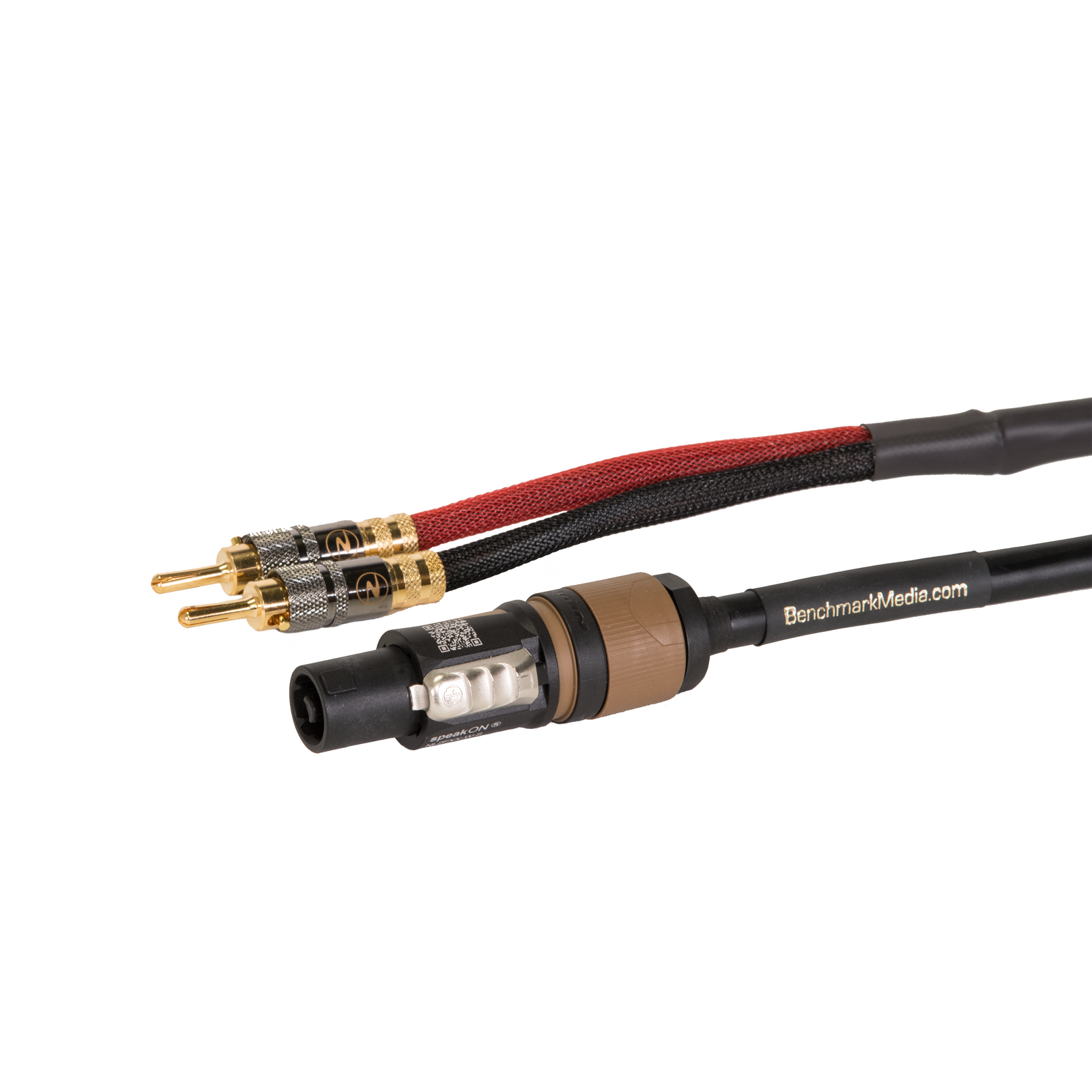 Benchmark NL2 to Banana Cable connector closeup