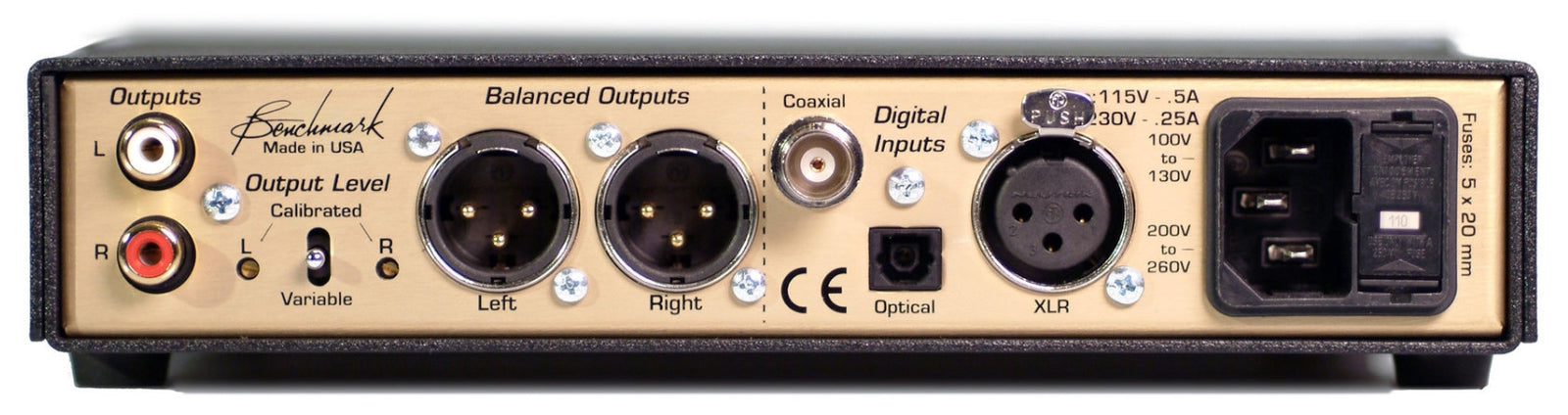 Benchmark DAC1 rear
