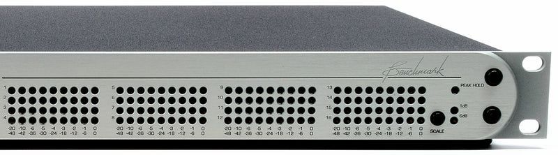 Benchmark ADC16 right side