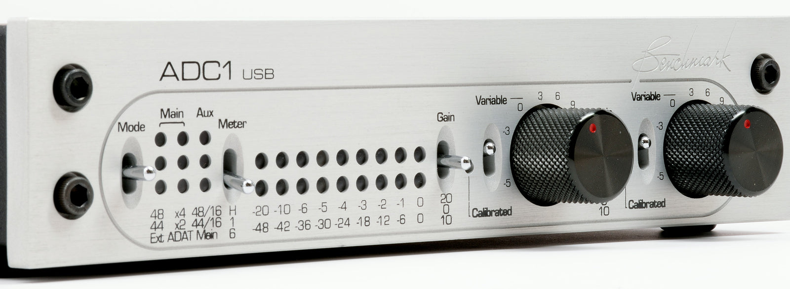 Benchmark ADC1 USB Silver front panel