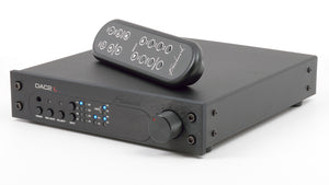 Benchmark DAC2 L Black with remote